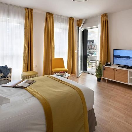 Aparthotel Domitys Le Moulin Des Flandres Lesquin Exterior foto